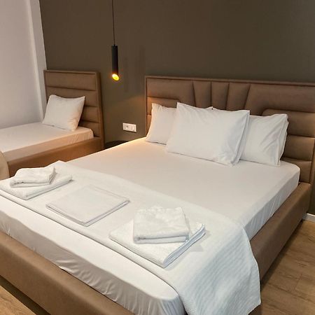 Augusto Rooms Sarandë Eksteriør billede