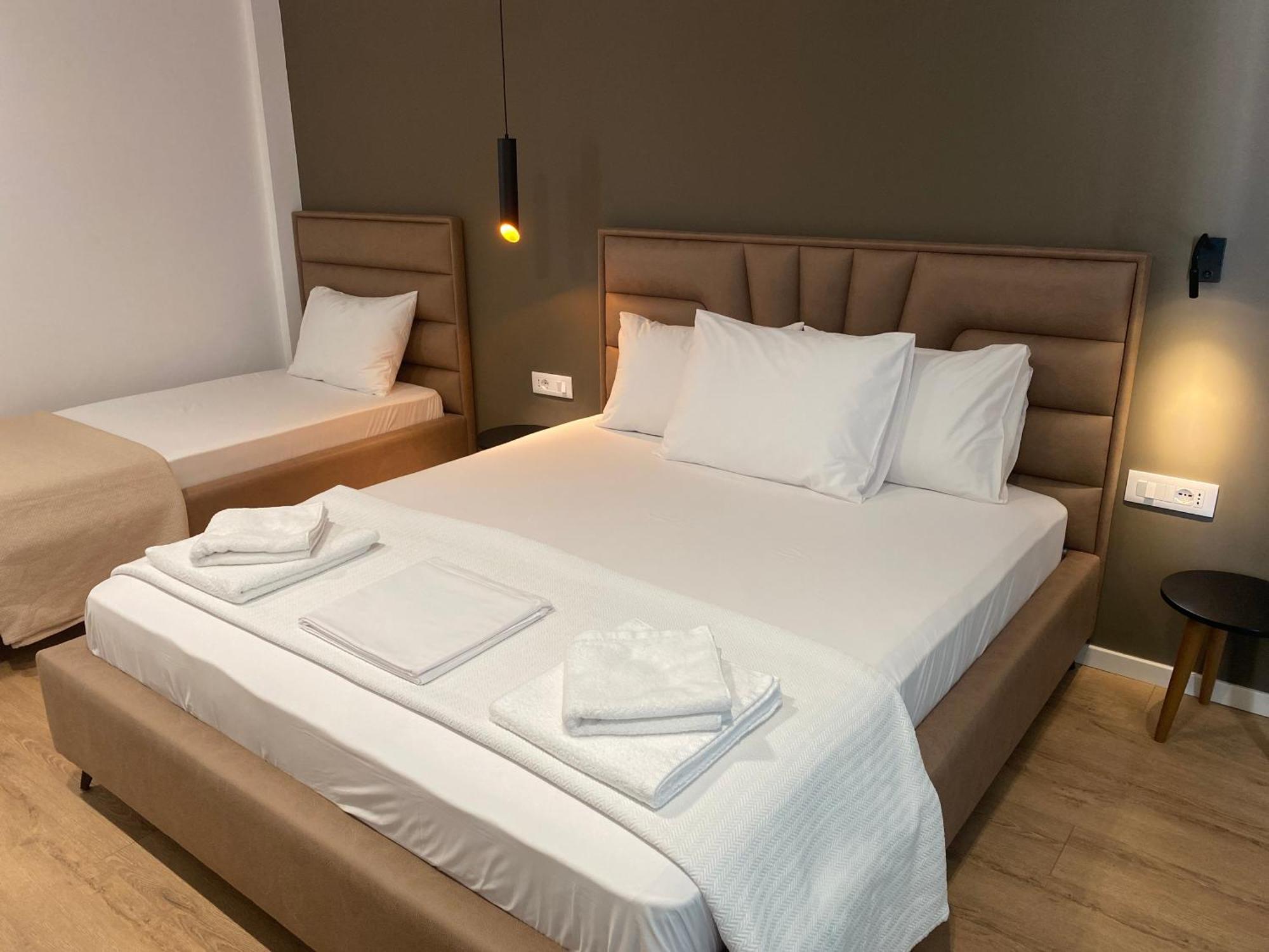 Augusto Rooms Sarandë Eksteriør billede