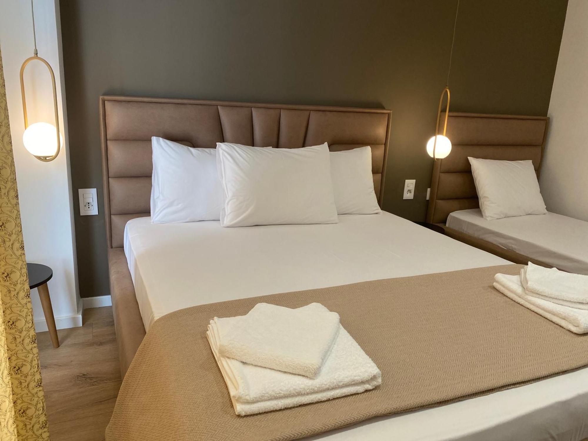 Augusto Rooms Sarandë Eksteriør billede