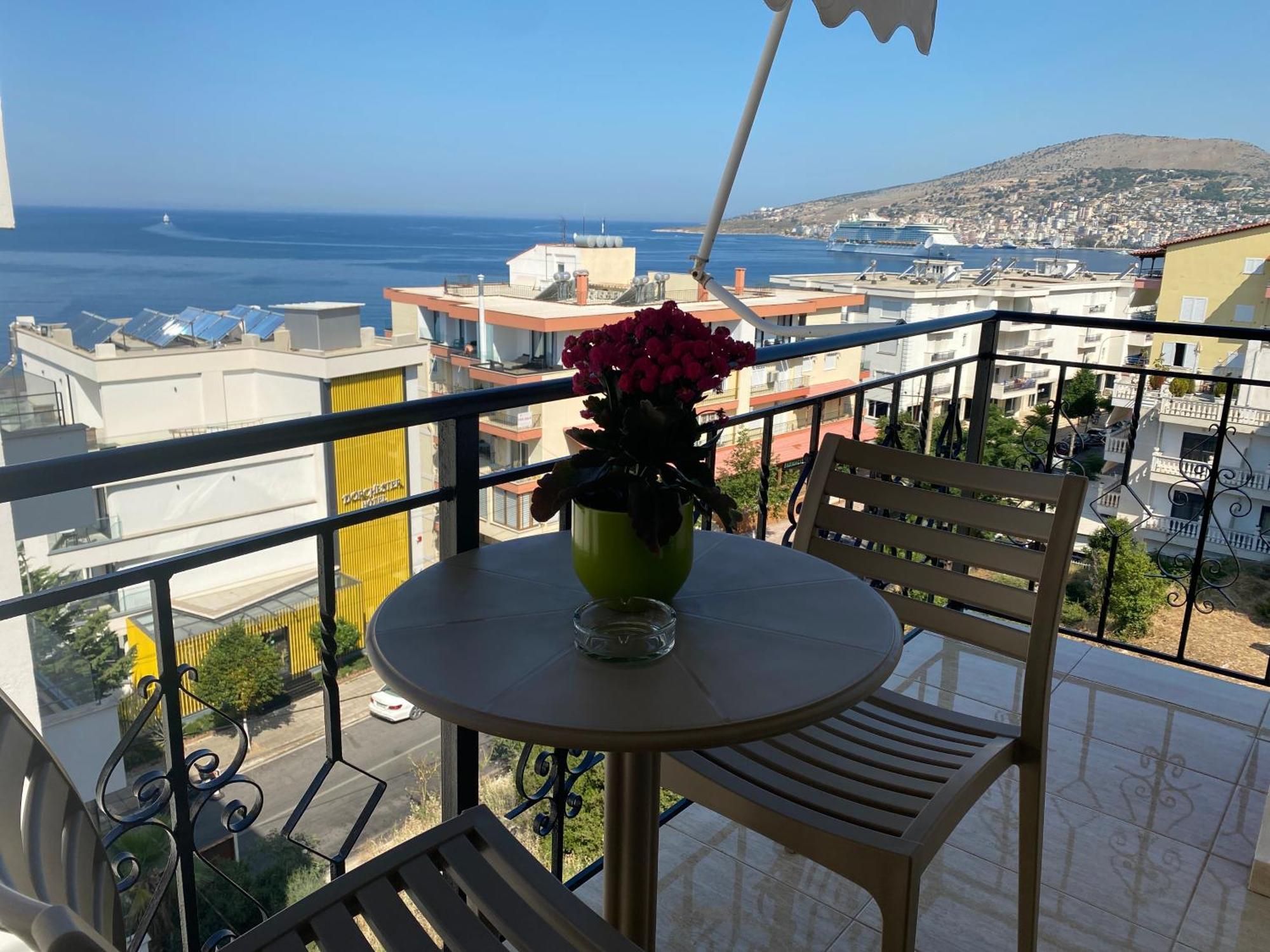 Augusto Rooms Sarandë Eksteriør billede