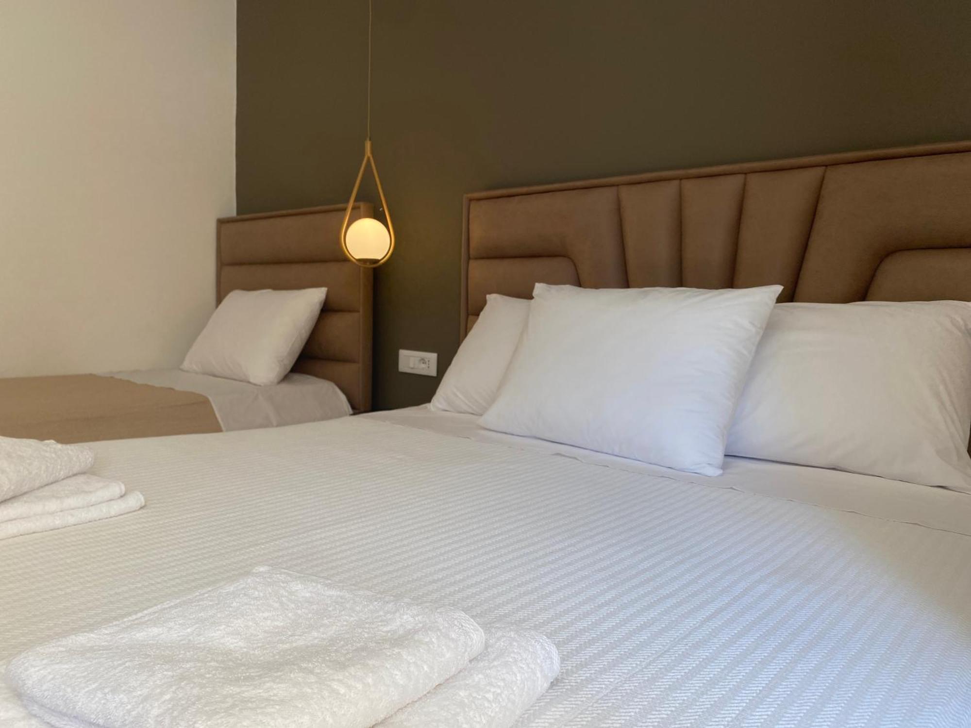 Augusto Rooms Sarandë Eksteriør billede