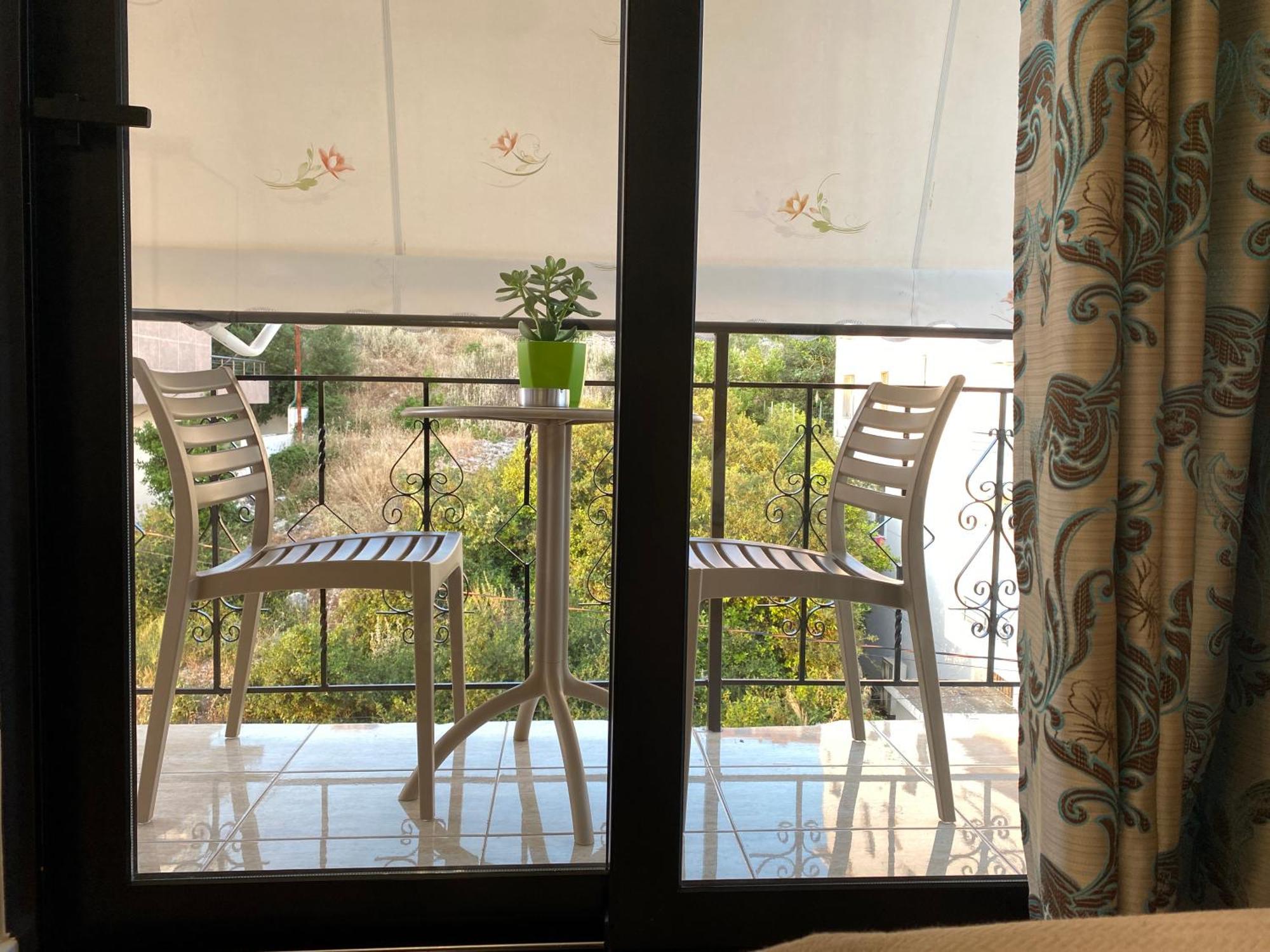 Augusto Rooms Sarandë Eksteriør billede