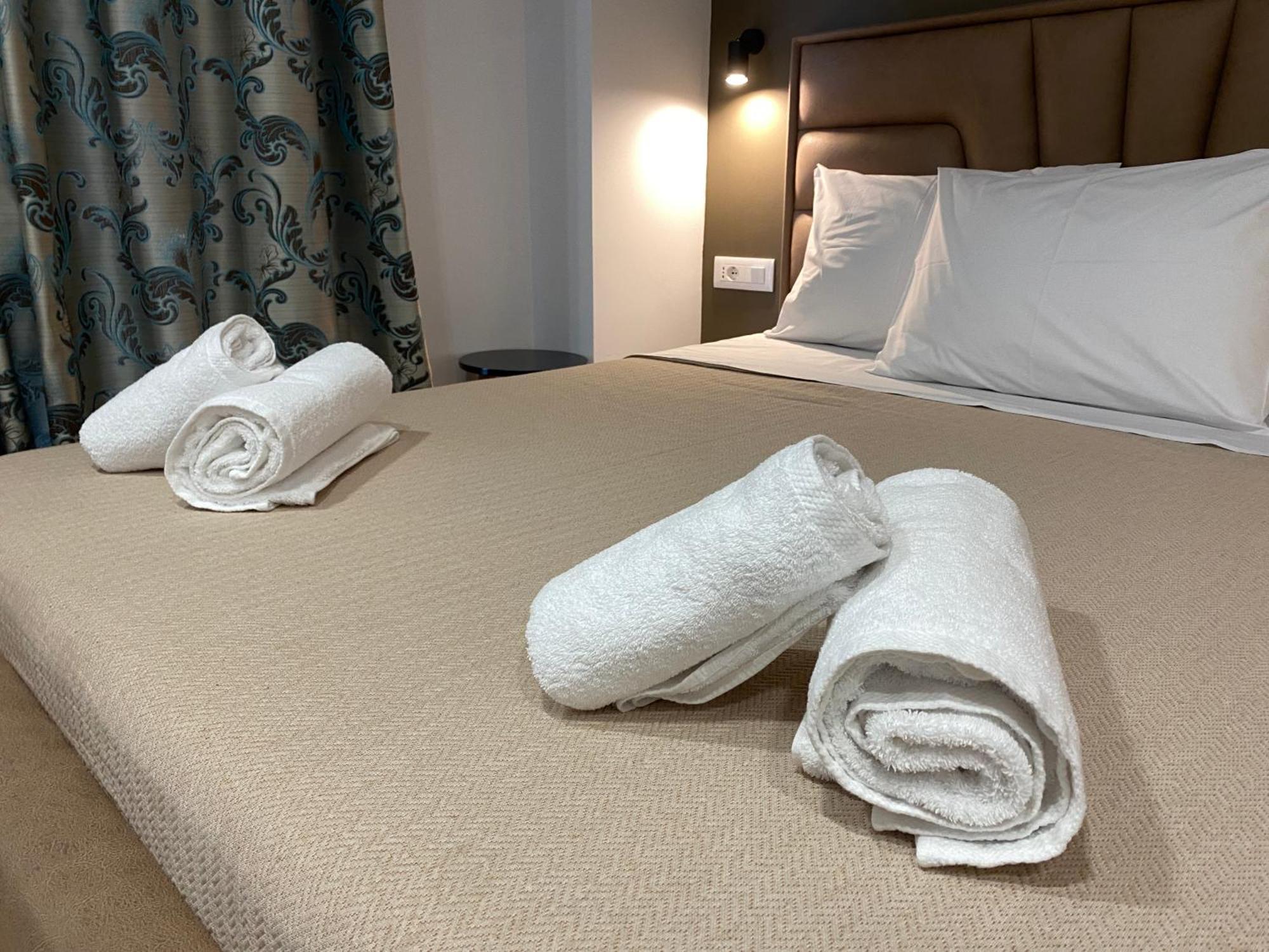 Augusto Rooms Sarandë Eksteriør billede